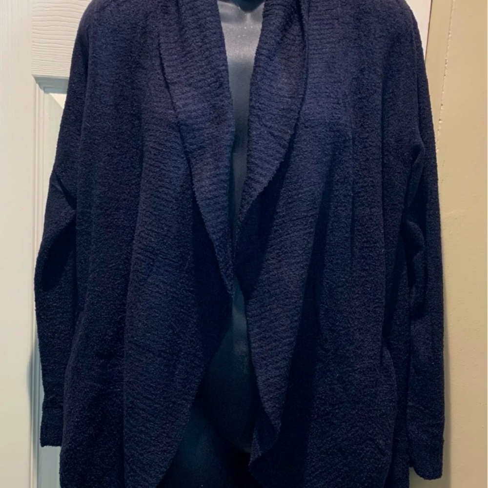 New Max & Mia Ladies
The Essential Travel Cardigan
